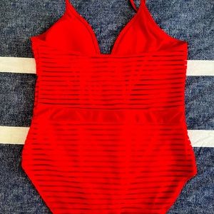 Halter top bathing suit 🩱